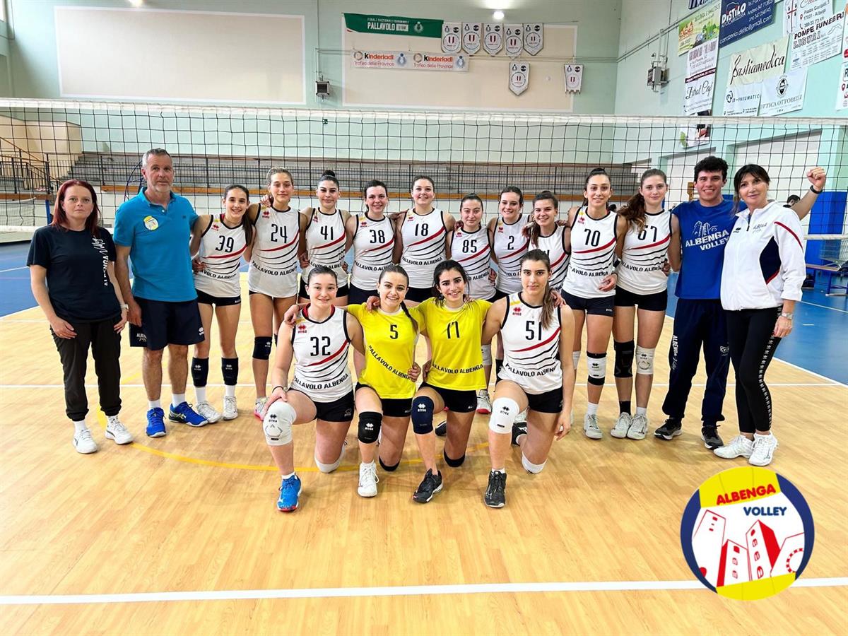 Prima Divisione. L'Albenga Volley batte il Celle Varazze: 3 a 2 per le ingaune Prima Divisione. L'Albenga Volley batte il Celle Varazze: 3 a 2 per le ingaune